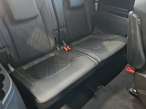 New 2026 Volkswagen Atlas SEL Premium R-Line AWD/4WD image 19