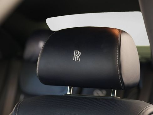 Used 2020 Rolls-Royce Ghost RWD image 10