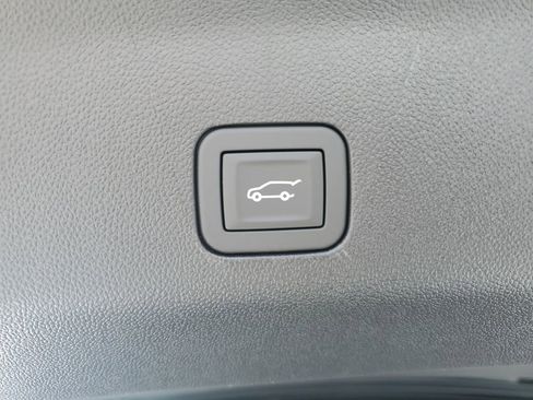 New 2026 Chevrolet Tahoe LT image 11