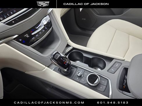 New 2026 Cadillac XT5 Premium Luxury w/ Driver Assist Package image 14