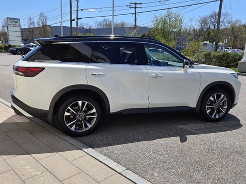 Certified 2023 INFINITI QX60 Luxe w/ Cargo Package AWD/4WD image 14