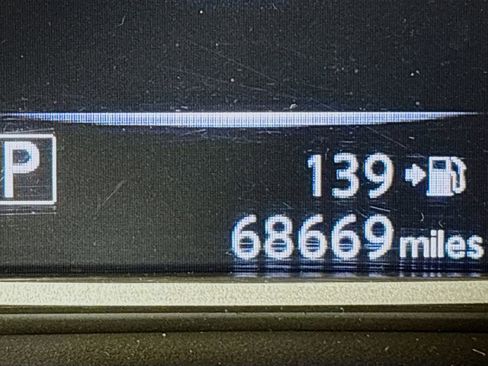 Used 2017 Nissan Sentra SV image 13