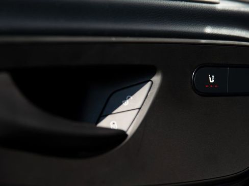 Used 2024 Mercedes-Benz Sprinter 144 Cargo image 21