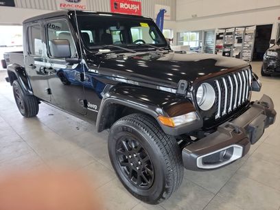 Used 2023 Jeep Gladiator Overland