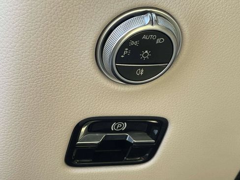 Used 2023 Mercedes-Benz GLC 300 4MATIC image 20