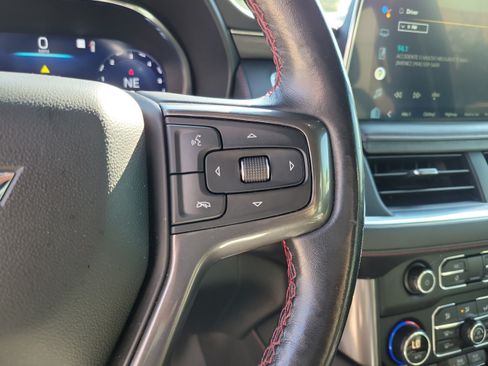 Used 2022 Chevrolet Suburban RST w/ Sport Performance Package AWD/4WD image 11