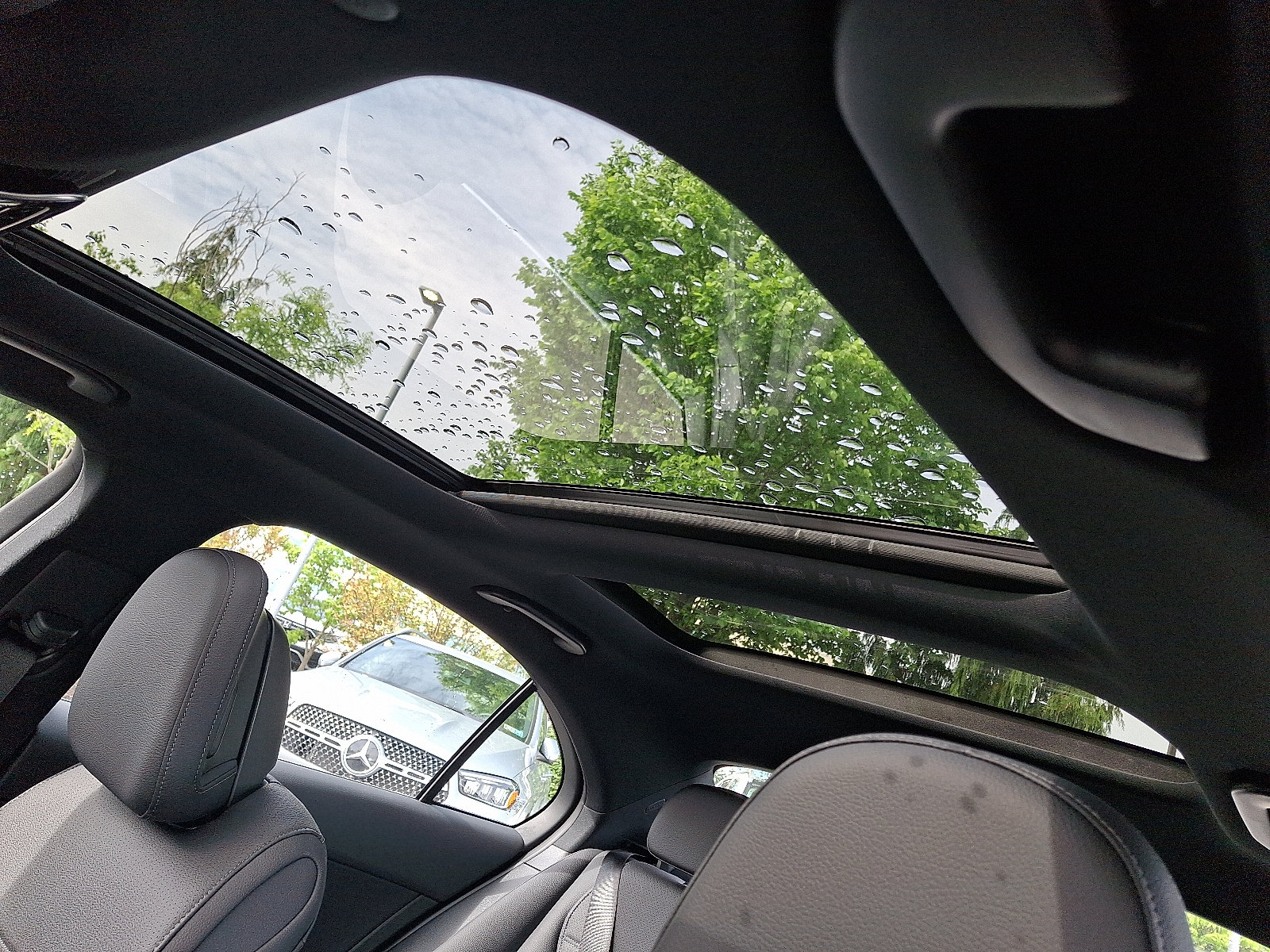 New 2026 Mercedes-Benz C 300 4MATIC Sedan image 12