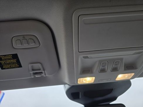 Used 2022 Ford Escape Titanium w/ Titanium Premium Package image 26