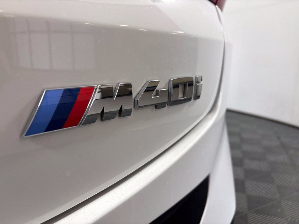 Used 2023 BMW X4 M40i AWD/4WD image 10