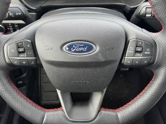 Certified 2024 Ford Escape ST-Line w/ Tech Pack #1 AWD/4WD image 12