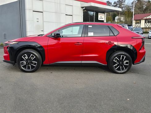 New 2026 Toyota bZ XLE Plus image 5