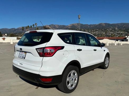 Used 2017 Ford Escape S image 7