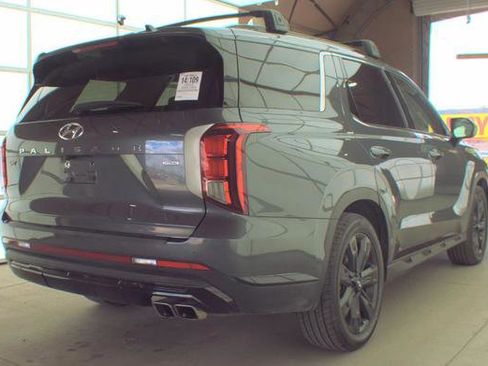 Used 2023 Hyundai Palisade XRT AWD/4WD image 3