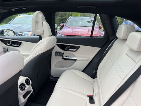 Certified 2025 Mercedes-Benz GLC 300 GLC 300 image 28