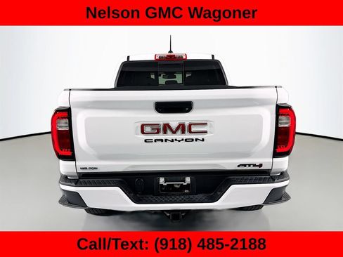 Used 2024 GMC Canyon AT4 AWD/4WD image 6