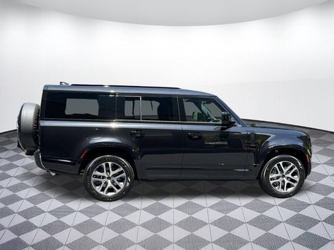 New 2026 Land Rover Defender 130 X-Dynamic SE AWD/4WD image 8