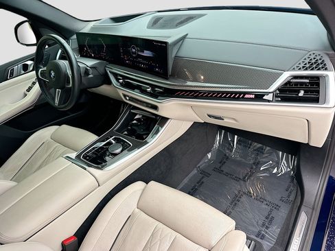Used 2024 BMW X5 M60i image 34