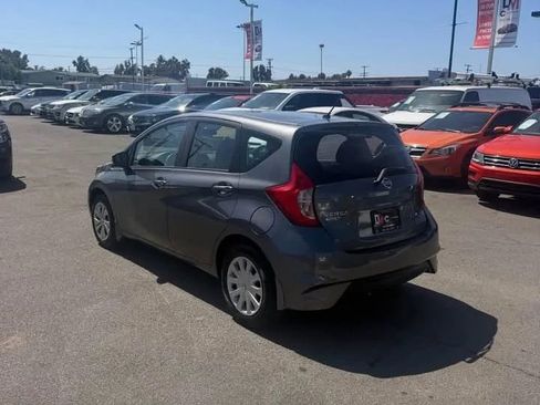 Used 2018 Nissan Versa Note S FWD image 4