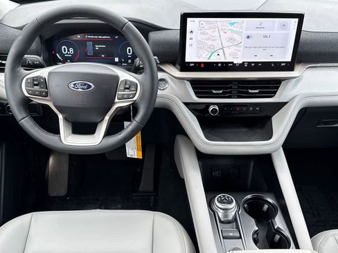 New 2026 Ford Explorer Active w/ Active Comfort Package image 22