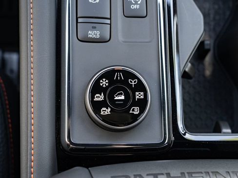New 2026 Nissan Pathfinder Rock Creek AWD/4WD image 20