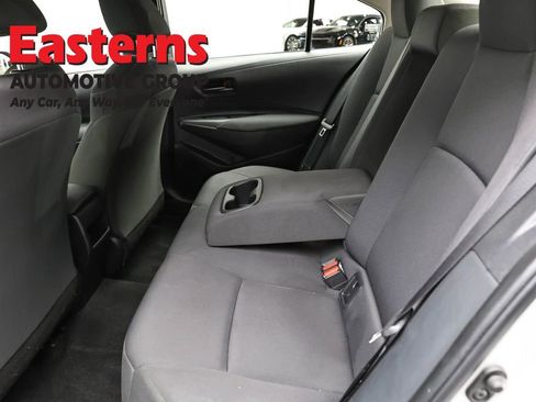 Used 2022 Toyota Corolla LE FWD image 21