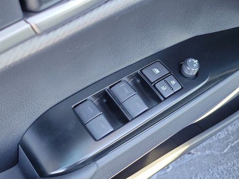 Used 2026 Toyota Camry SE image 19