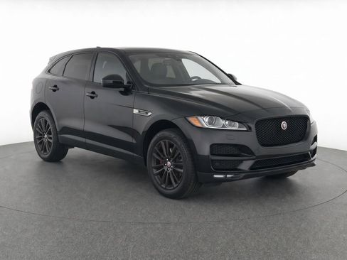 Used 2019 Jaguar F-PACE Prestige AWD/4WD image 2