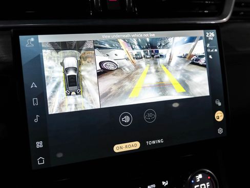 Used 2021 Jaguar F-PACE S image 22