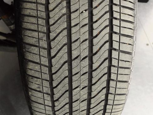 Used 2024 GMC Yukon Denali w/ Advanced Technology Package image 42