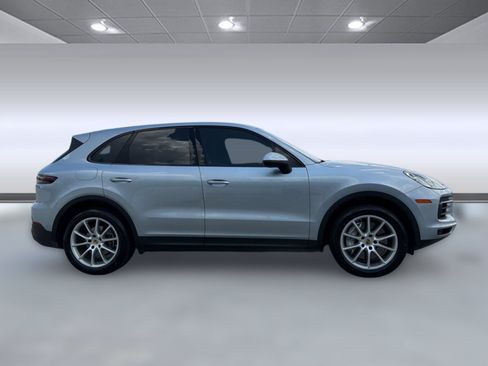 Used 2021 Porsche Cayenne AWD/4WD image 8
