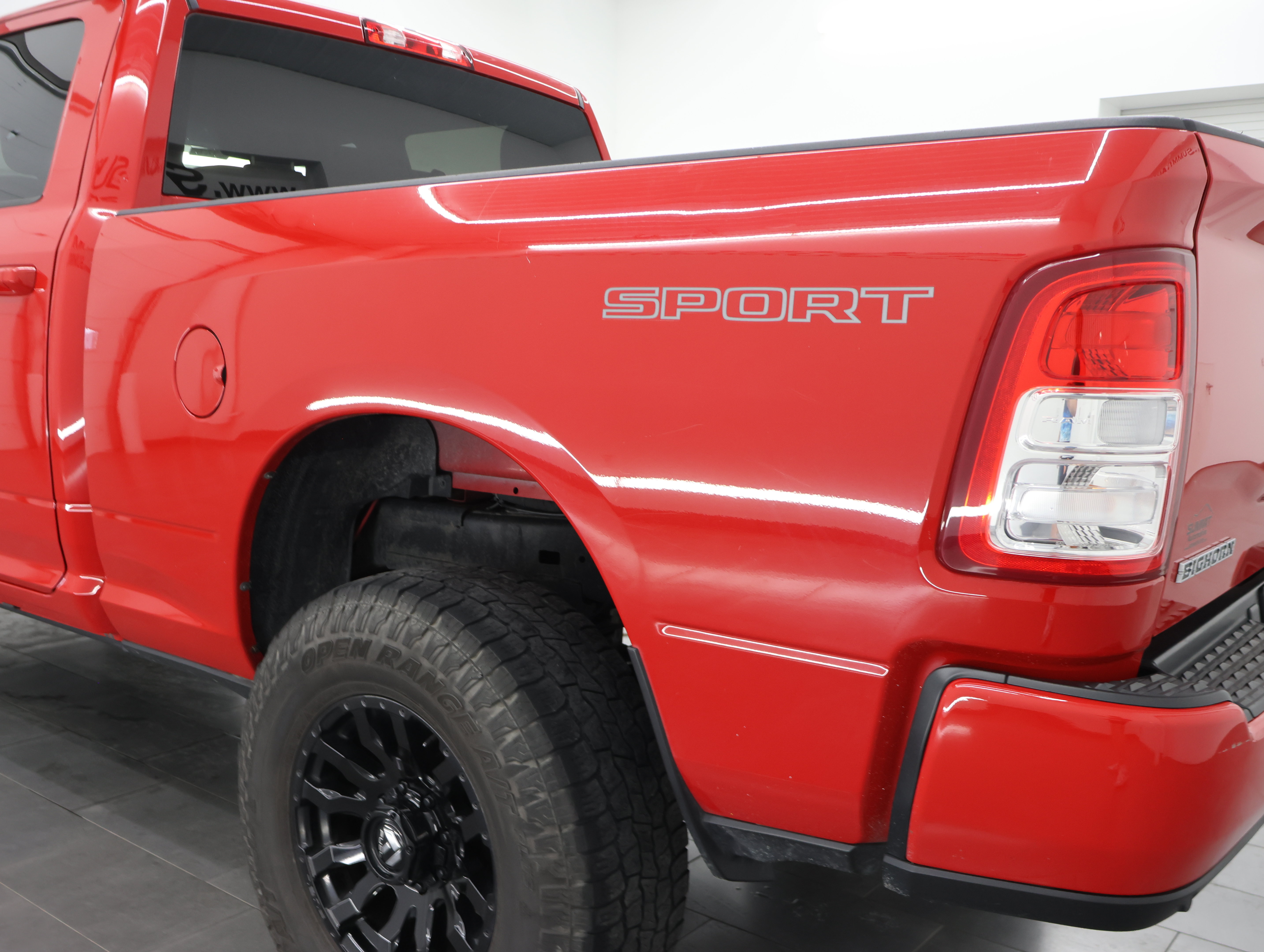 Used 2023 RAM 2500 Big Horn w/ Level 1 Equipment Group AWD/4WD image 30