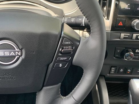 New 2026 Nissan Frontier SV w/ SV Convenience Package RWD image 10