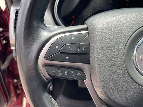 Used 2022 Jeep Grand Cherokee Limited AWD/4WD image 15