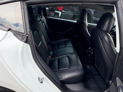 Used 2021 Tesla Model 3 Standard Range Plus RWD image 14