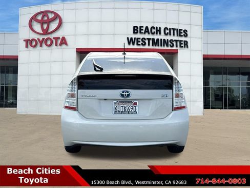 Used 2010 Toyota Prius Two FWD image 10