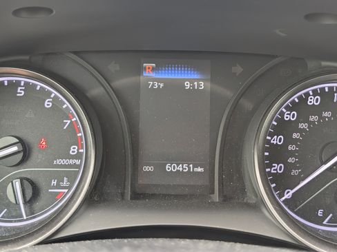 Used 2023 Toyota Camry SE image 27