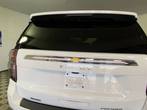 Used 2024 Chevrolet Tahoe Premier w/ Premium Package AWD/4WD image 9