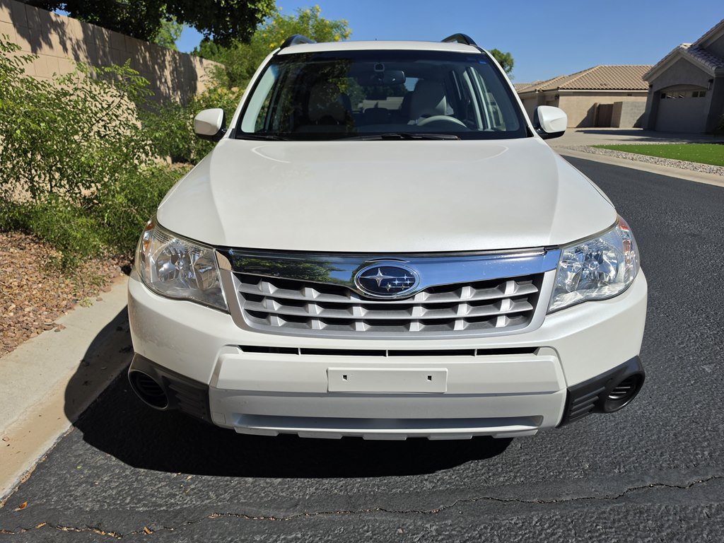 Used 2012 Subaru Forester 2.5X Premium w/ Popular Pkg 2 AWD/4WD image 11