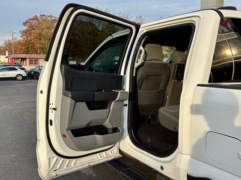 Used 2025 Ford F350 XLT image 17