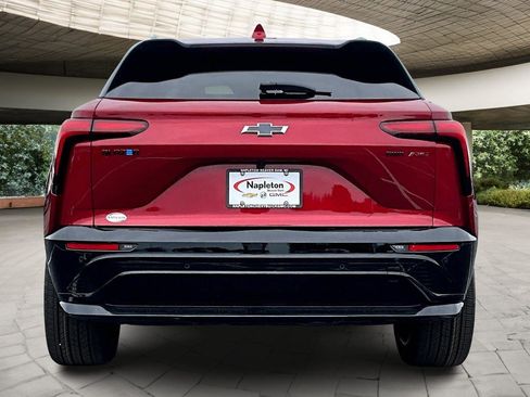 New 2025 Chevrolet Blazer EV RS image 4