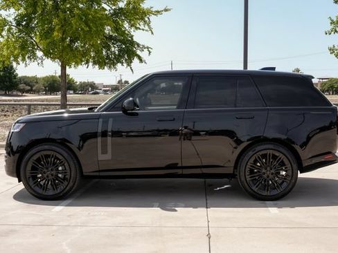 New 2026 Land Rover Range Rover SE AWD/4WD image 14