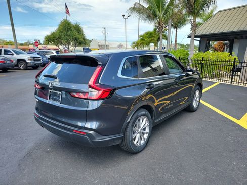 Used 2024 Honda CR-V EX image 6