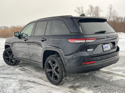 Used 2024 Jeep Grand Cherokee Limited w/ Black Appearance Package