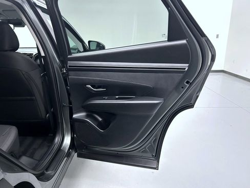 Used 2022 Hyundai Tucson SEL image 17