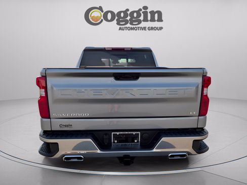 New 2026 Chevrolet Silverado 1500 LT w/ Z71 Off-Road Package AWD/4WD image 4