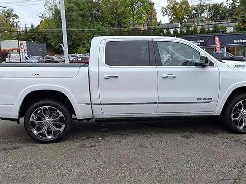 Certified 2022 RAM 1500 Limited image 9