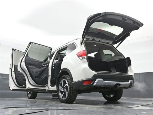 Used 2024 Subaru Forester Touring image 59