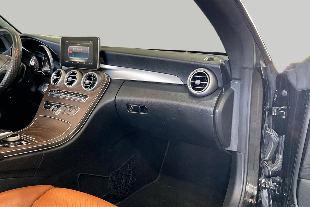 Used 2018 Mercedes-Benz C 300 4MATIC Cabriolet w/ Multimedia Package image 21