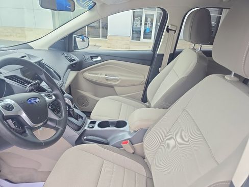 Used 2015 Ford Escape SE w/ Equipment Group 201A image 13