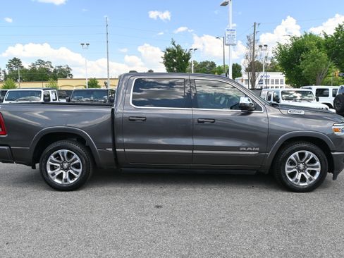 Used 2023 RAM 1500 Limited image 11